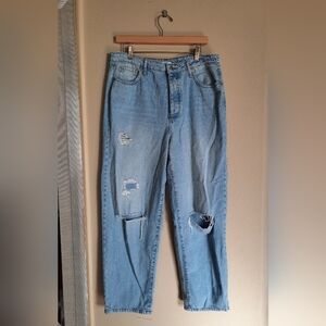 NWT FOREVER 21 Baggy Boyfriend Fit Jeans Distressed Streetwear